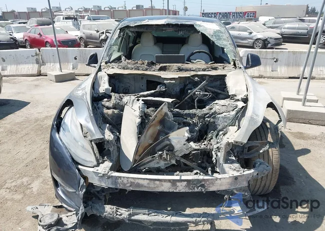 7SAYGDEE0RA243073: 40302552