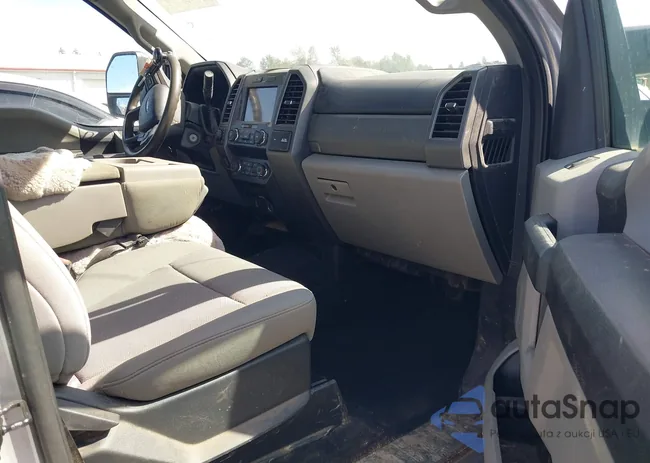 1FT7W2BT1LEE63319: 40303859