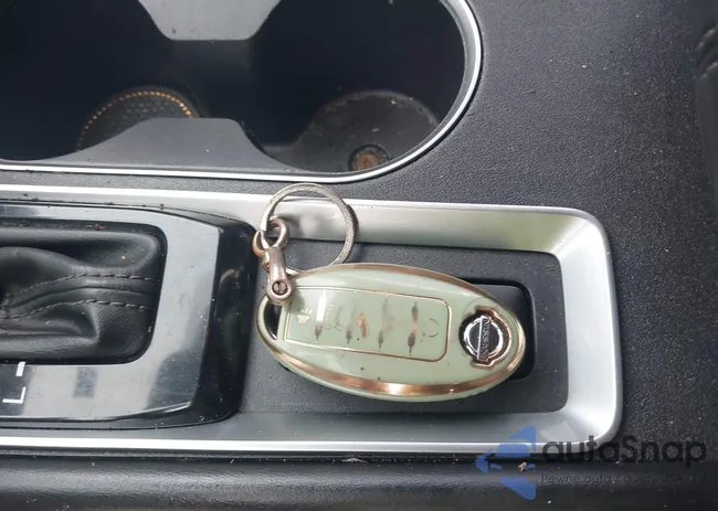 1N4BL4EV7KC139660: 40304724