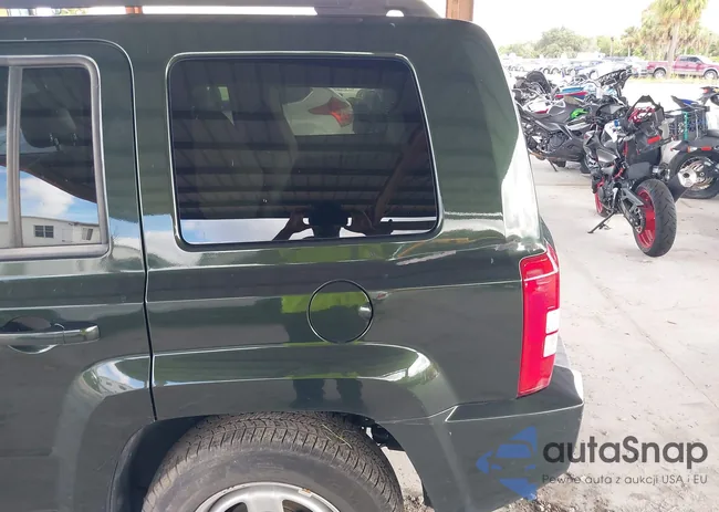 1J4NT2GB6AD573277: 40308867