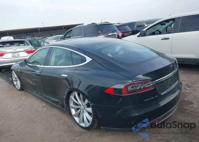 5YJSA1DG9DFP06457: 40312348