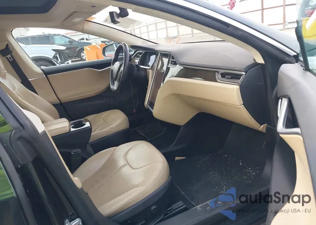 5YJSA1DG9DFP06457: 40312348