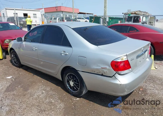 4T1BE30K26U733354: 40311734