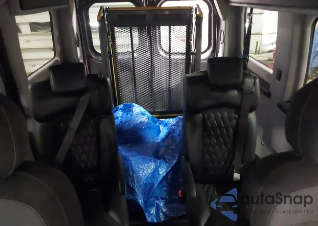 3C6LRVNG6PE600276: 40312891