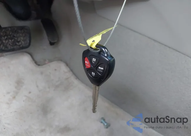 4T1BK3DB4CU446161: 40314111