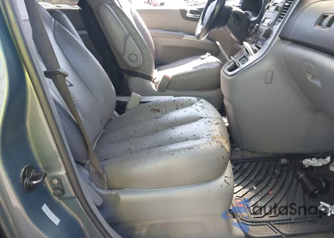 KNDMC233976017784: 40314320