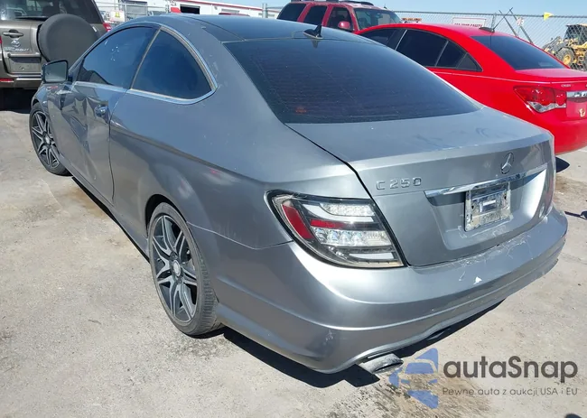 WDDGJ4HB4DG006539: 40318359