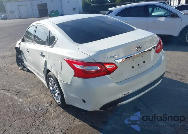 1N4AL3AP3GN383931: 40319055