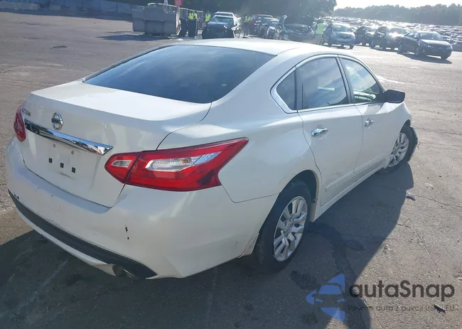 1N4AL3AP3GN383931: 40319055