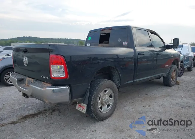 3C6UR5CL5NG323352: 40319161