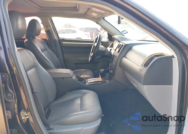 2C3JA53G55H551877: 40318651