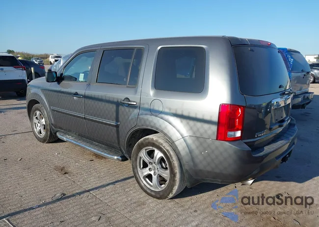 5FNYF3H52CB013535: 40320343