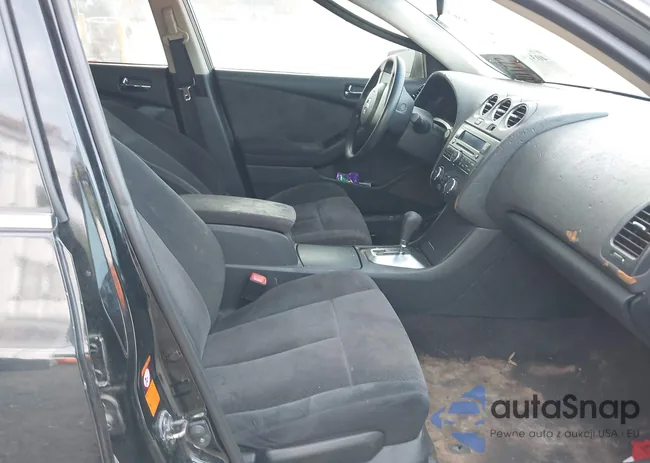 1N4AL21E49N464061: 40319615