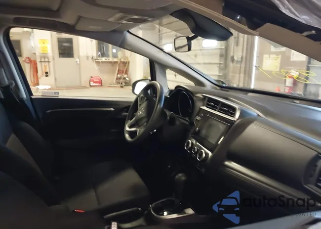 3HGGK5H8XLM706850: 40319801