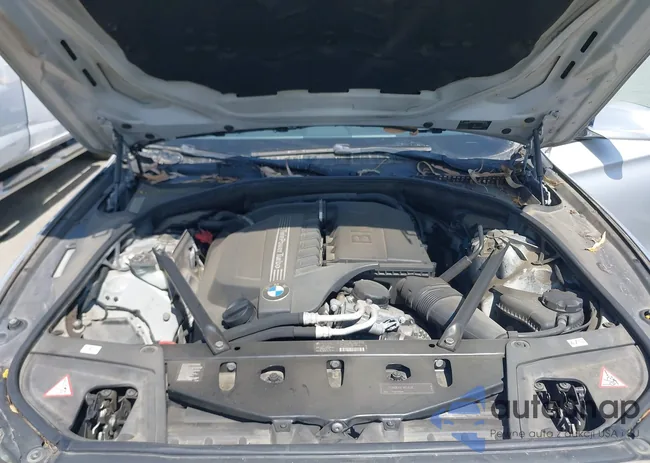 WBAFR7C59BC267426: 40321361