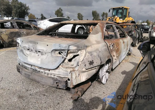 4T1BF1FK8CU557169: 40320575