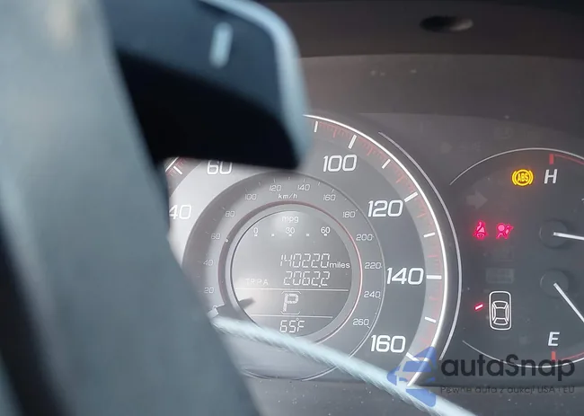 1HGCR2F58DA177544: 40320913