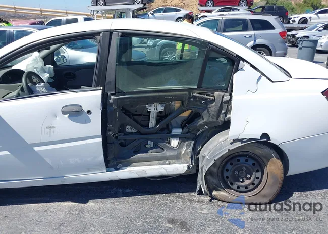 1G8AG52F25Z127246: 40323018