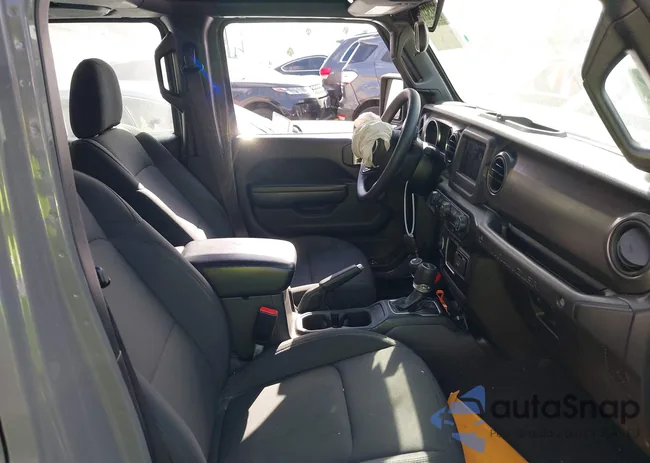 1C4HJXDG8NW126143: 40322737