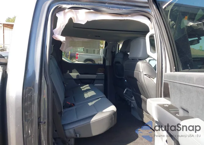 1FTFW1ED2NFB51128: 40324116