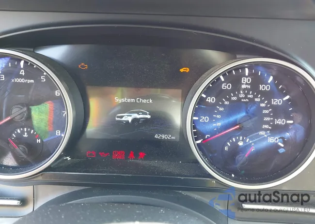 KNDNB4H35N6133119: 40325135