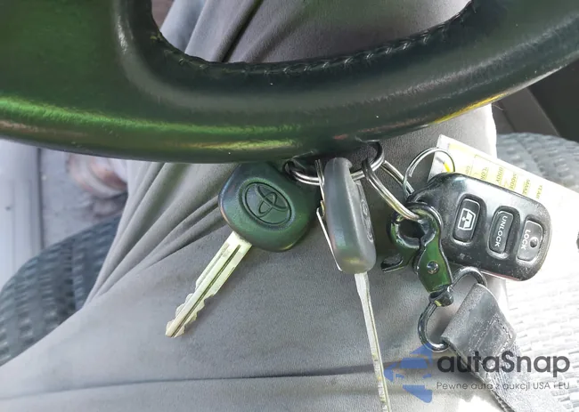 JTEBU14R080130833: 40325562