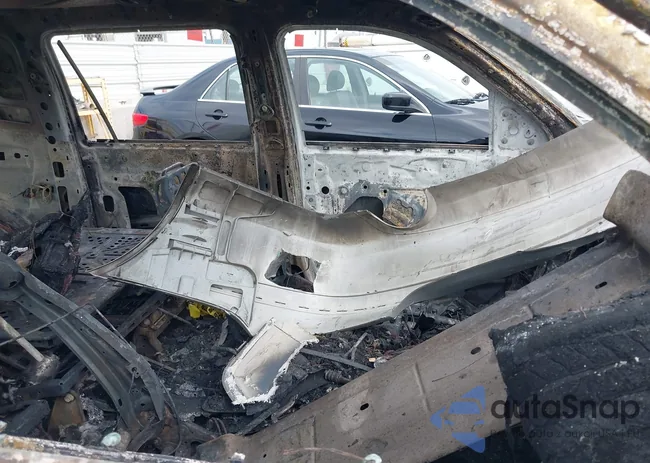 1GNSCJKC1FR593926: 40325835