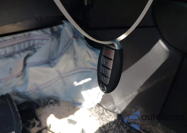 3N1CP5CU0KL523371: 40327027