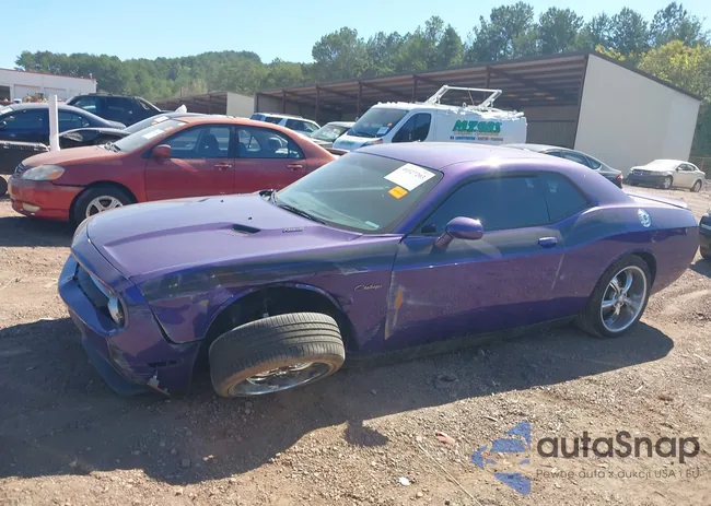 2C3CDYBT1DH675028: 40327203