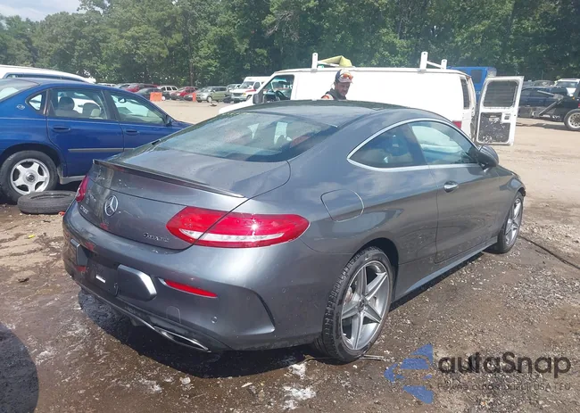 WDDWJ4KB3JF681630: 40327445