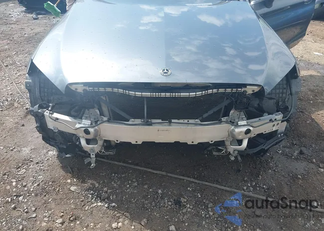 WDDWJ4KB3JF681630: 40327445