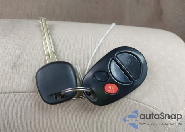 4T1CE38P44U823378: 40327500