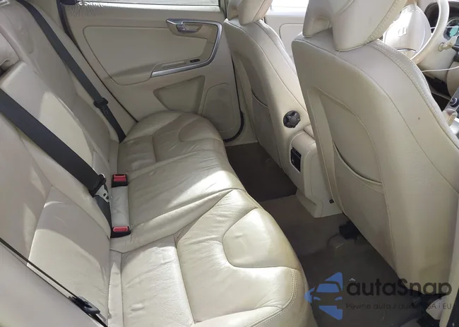 YV4952DL0C2319011: 40328141