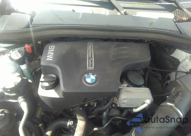 WBAVL1C51FVY38461: 40329150