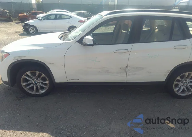 WBAVL1C51FVY38461: 40329150