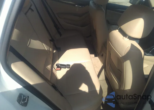 WBAVL1C51FVY38461: 40329150