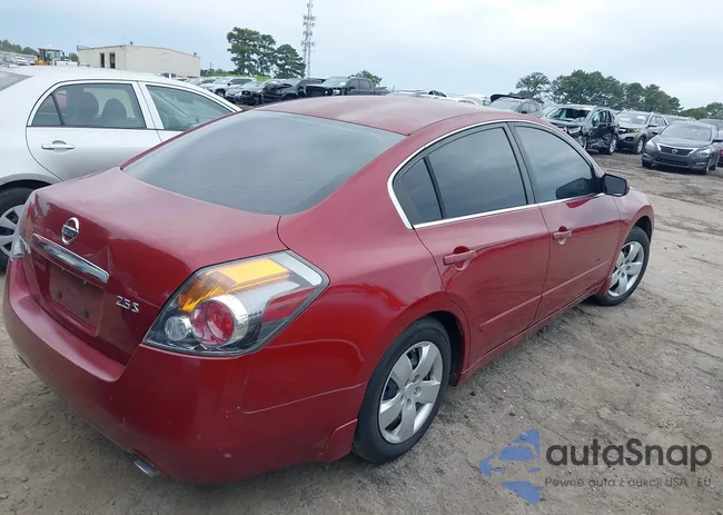 1N4AL21E37C158011: 40329273