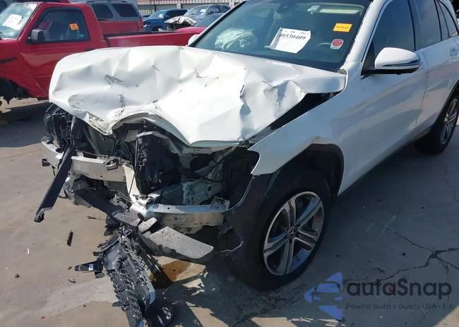 W1N0G8DB4MF895638: 40330409