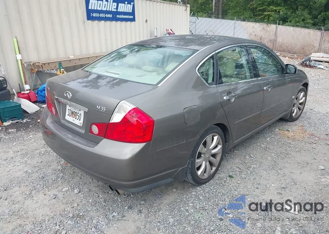 JNKAY01E67M302093: 40329647