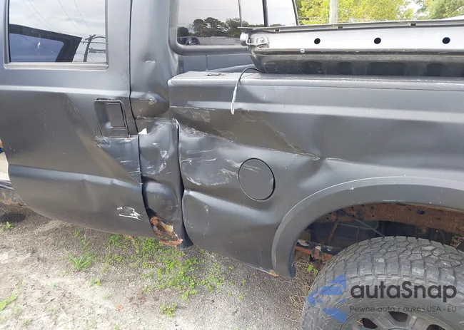 1FTSW21P86ED78979: 40329728