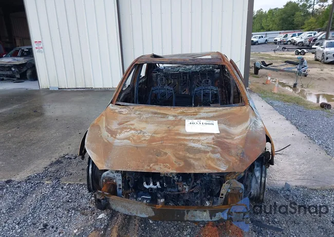 3KPF34AD4LE250685: 40331008