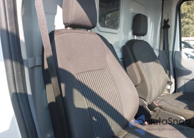 1FTYR2CG3KKB41908: 40332444