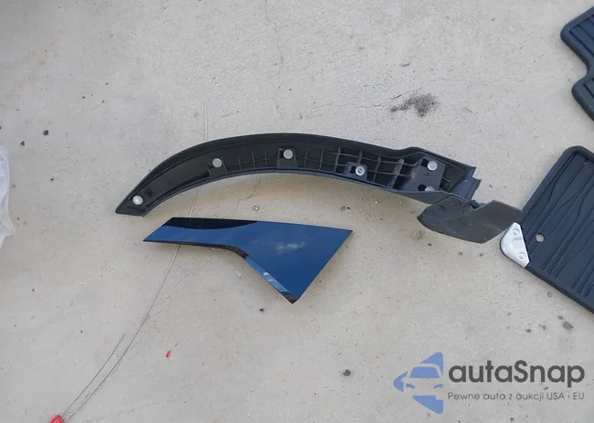 SALZJ2FX2LH024612: 40331545