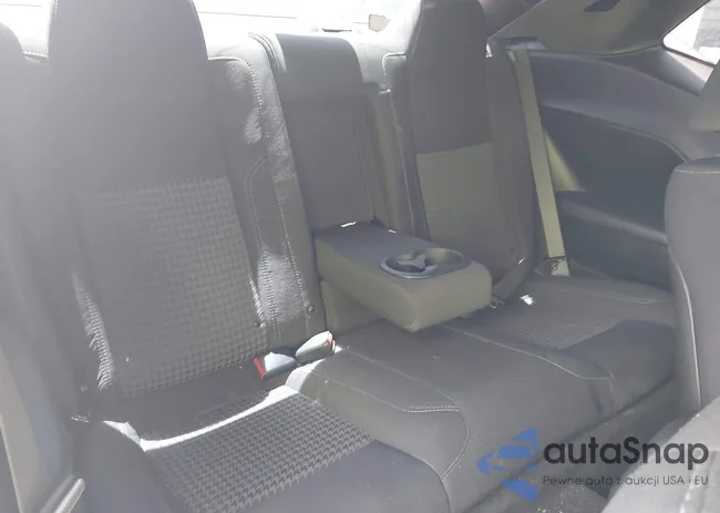 2C3CDZAG1KH701649: 40331605