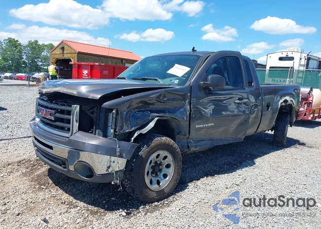 1GTR2UEA6BZ164765: 40333081