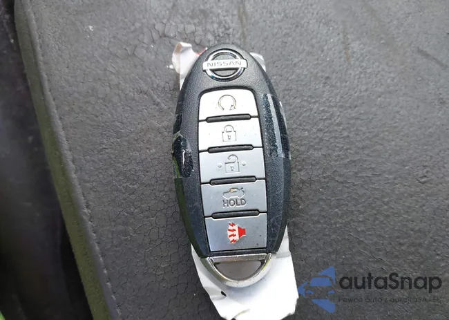 1N4AL3AP4DC210586: 40333980