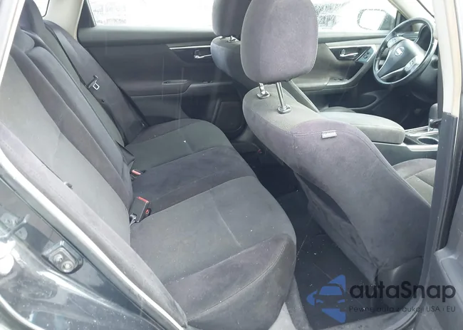 1N4AL3AP4DC210586: 40333980