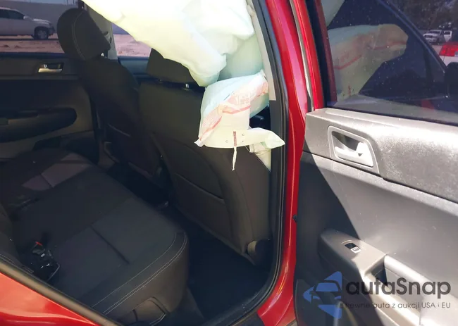 KNDPM3AC9L7812096: 40333997