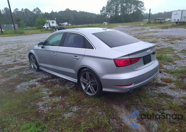 WAUK8GFF8G1098072: 40334317