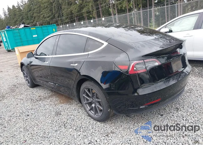 5YJ3E1EB3LF811733: 40334358